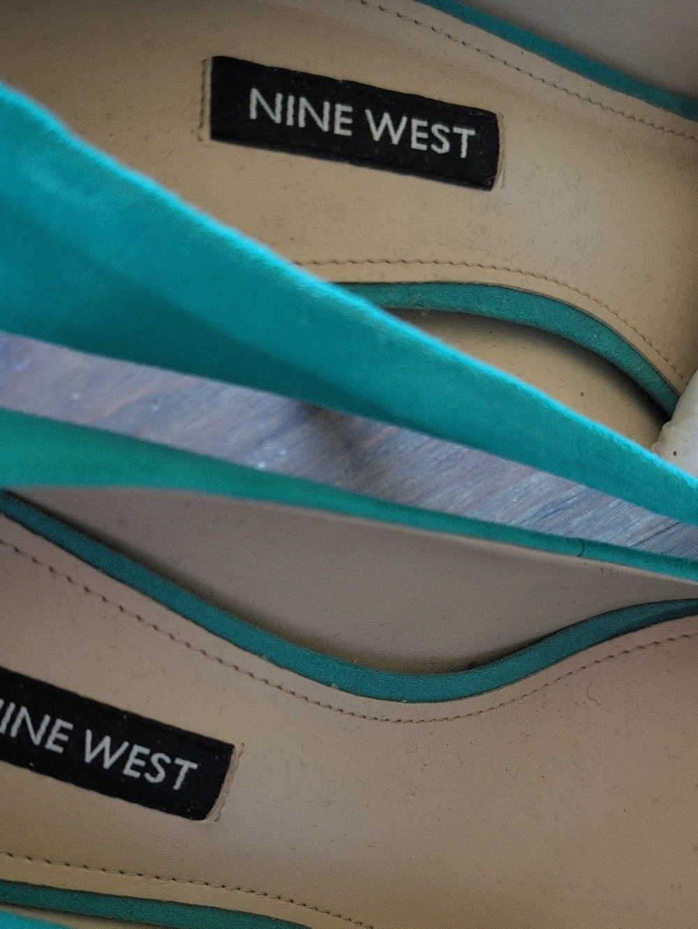 Nine West Aqua Teal Suede Pumps, Size 11 - Picture 3 of 8
